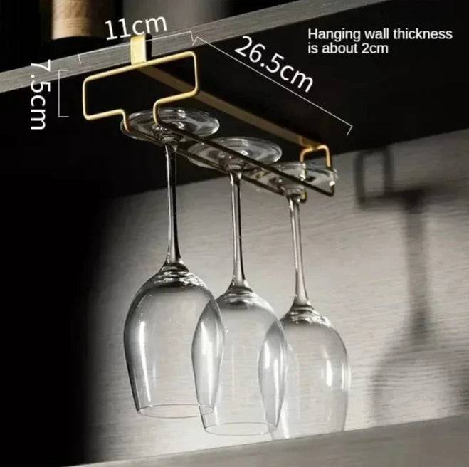 superbe rangement pour vos verres les plus précieux.